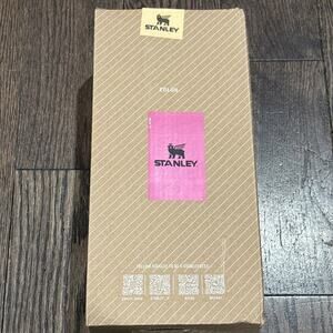 Stanley THE Pink CHROMA QUENCHER H2.0 FLOWSTATE™ TUMBLER | 40 OZ